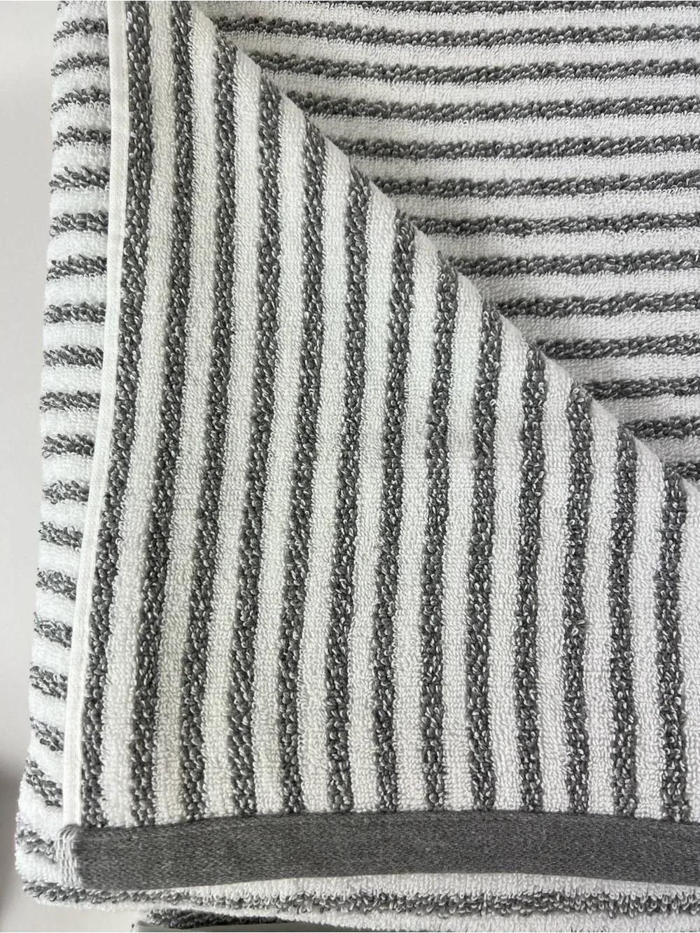Eco Melange Bath Towels Light Gray & White Striped Soft Cotton Set of 4 NEW